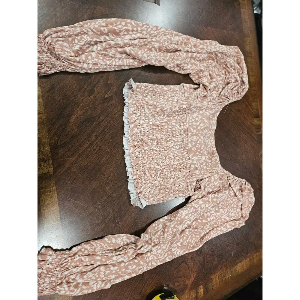 Urban Outfitters Smocked Crop Top XS Boho Tie Front Balloon Sleeve